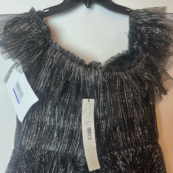 ❗️ $545 Monique Lhuillier Off Shoulder Cocktail Mini Dress Size 6 Silver Glitter - Picture 11 of 16
